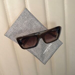 Kenneth Cole Dark Brown Rectangular Sunglasses